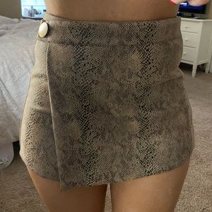 snakeskin skort
